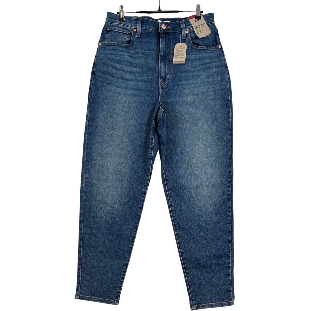 NWT Levis High Waisted Mom Jeans Blue Medium Wash Tapered Leg Size 31 Retro 90's